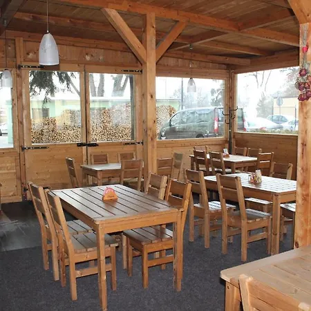 Zelena Ratolest 3* Ceske Budejovice