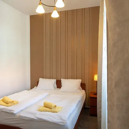 Guest house Zelena Ratolest 3*