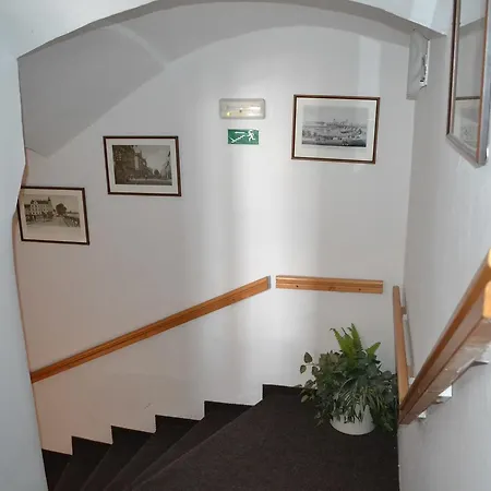 Guest house Zelena Ratolest